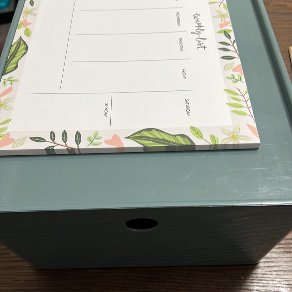 Weekly Planner - Picture 2 of 2